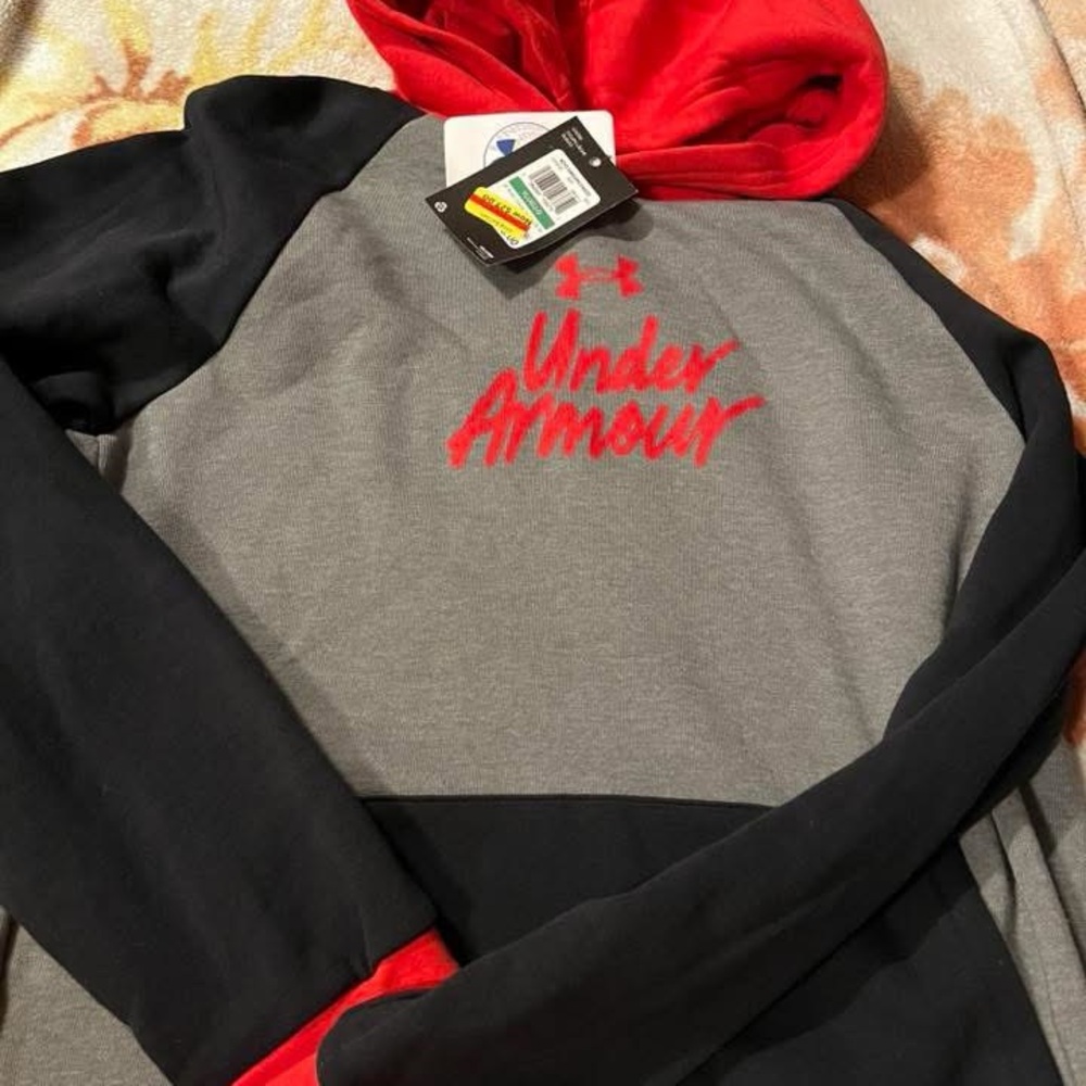 Under Armour YXL Black, Gray, and Red Sweater NWT